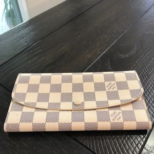 Authentic Louis Vuitton wallet